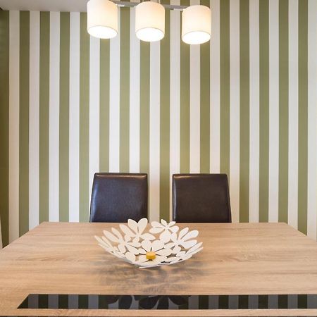 Plaza Uncibay Apartment มาลากา ภายนอก รูปภาพ