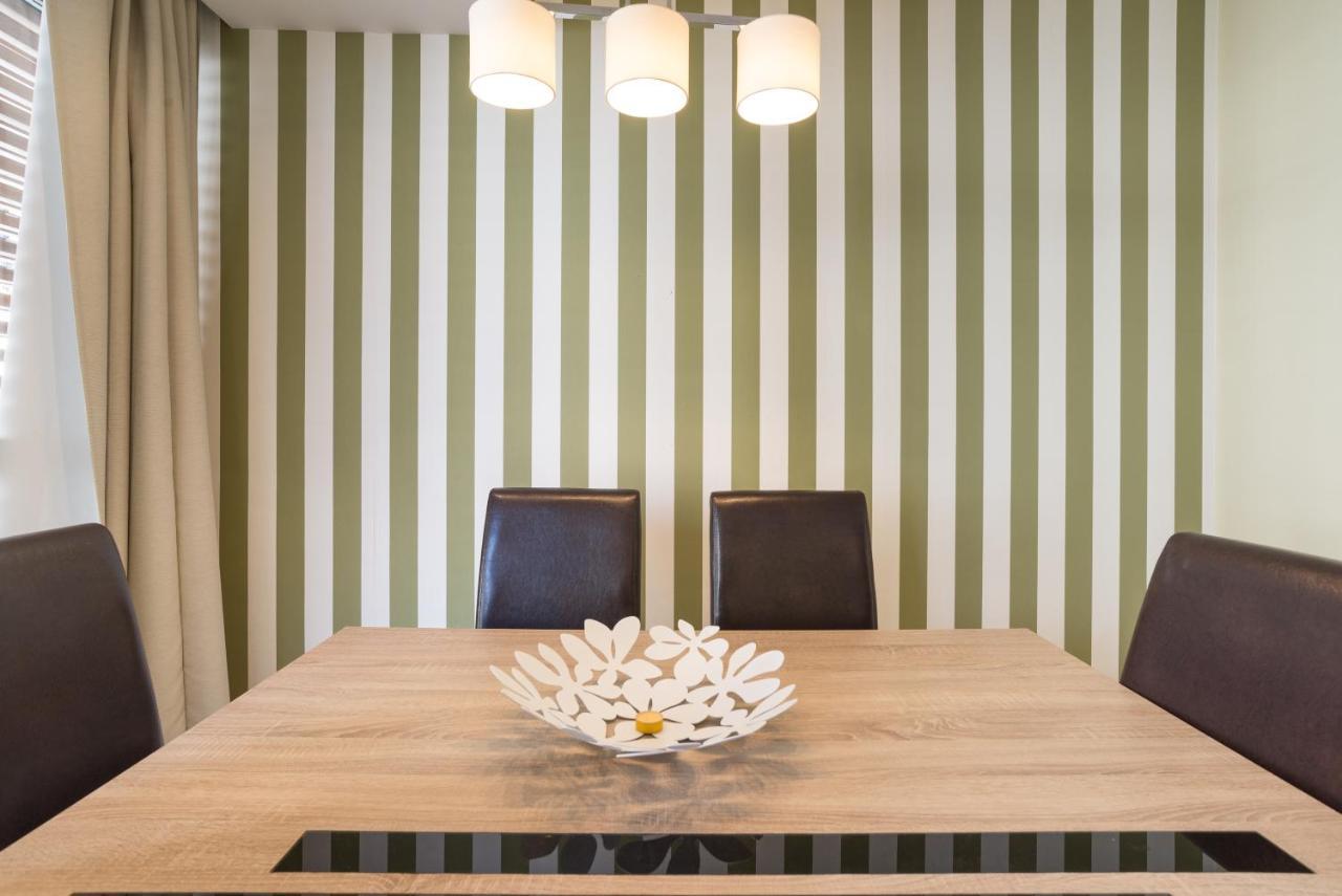 Plaza Uncibay Apartment มาลากา ภายนอก รูปภาพ
